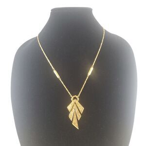 Crown Trifari Gold Tone Necklace Leaf Chevron Deco Feather Brutalist Abstract